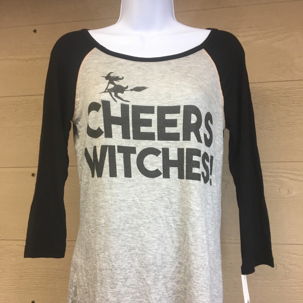 Zoe+Liv Long Sleeve t-shirt